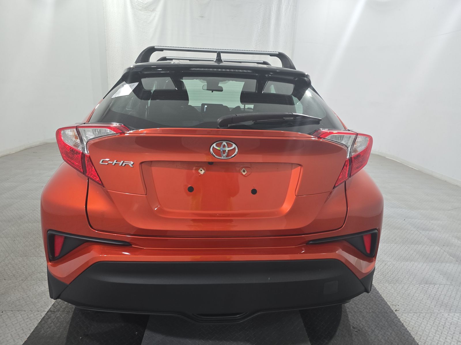 2020 Toyota C-HR XLE FWD