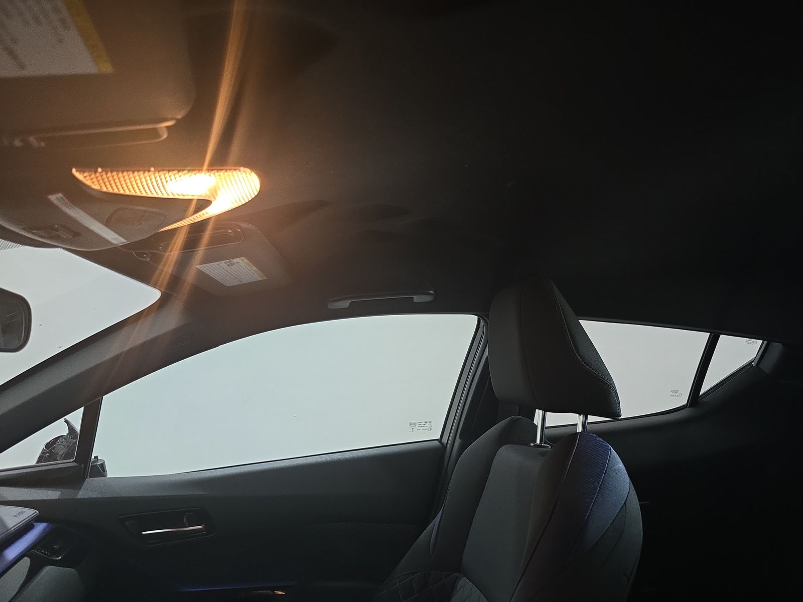 2020 Toyota C-HR XLE FWD