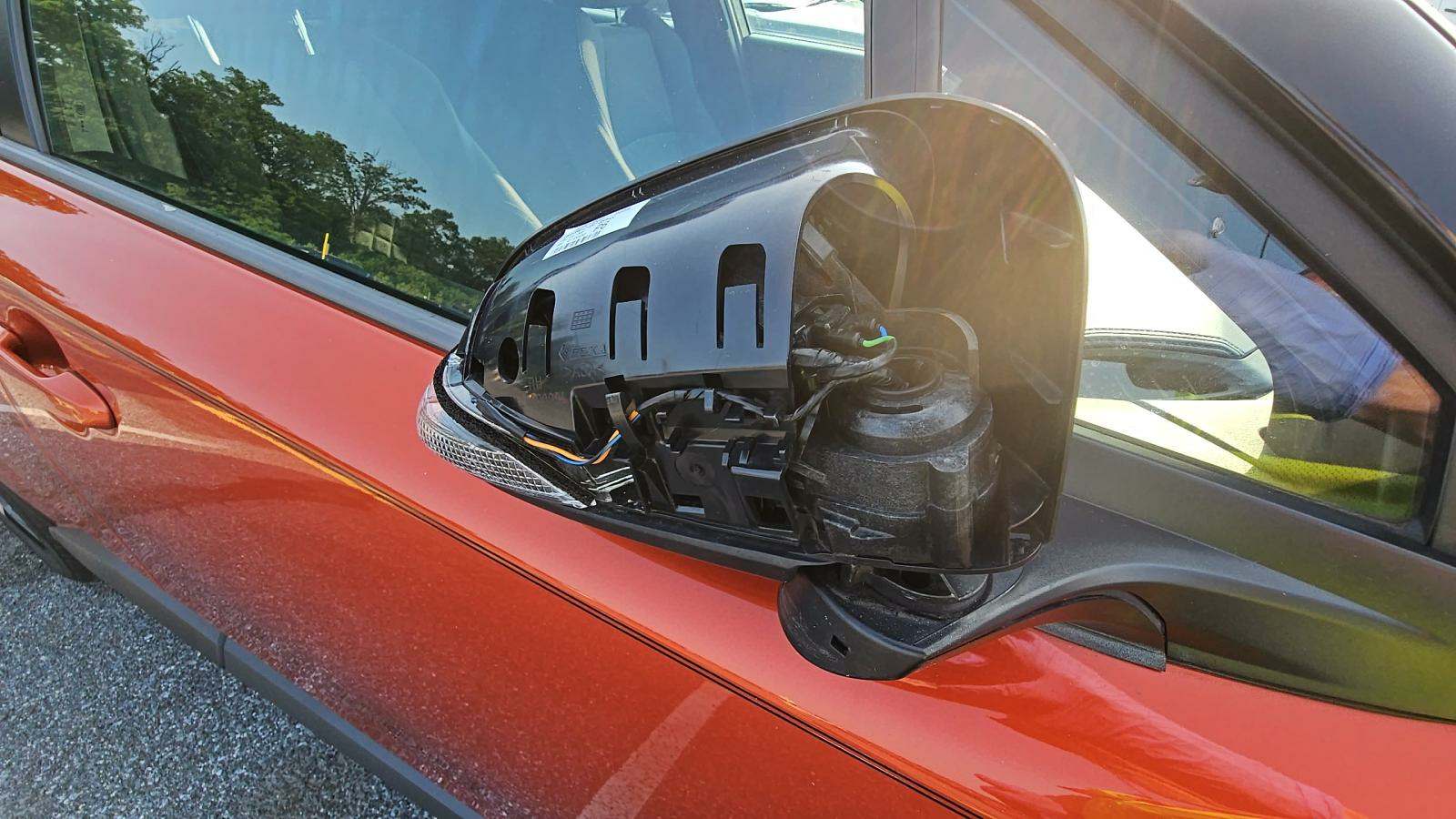 2020 Toyota C-HR XLE FWD