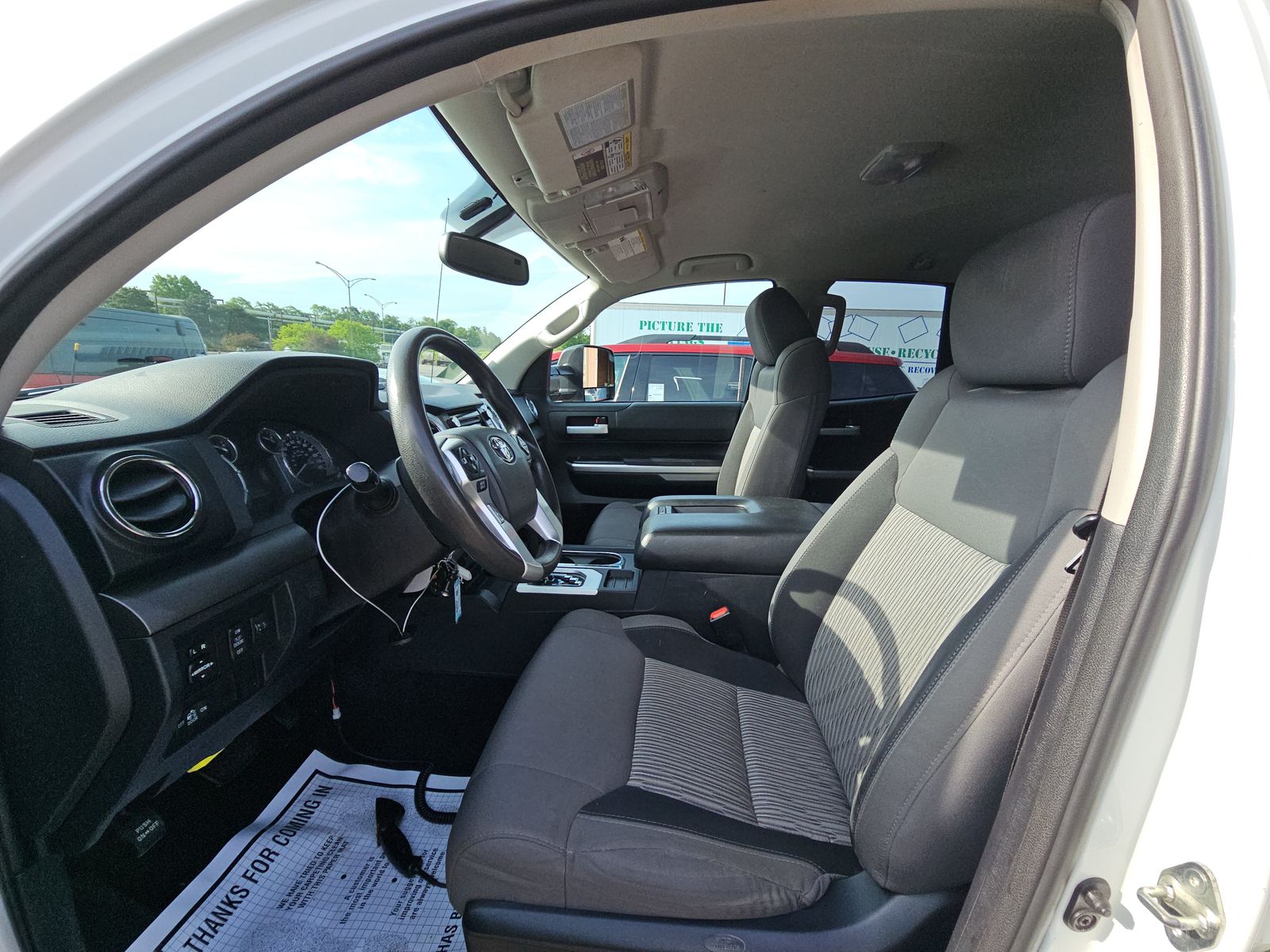 2017 Toyota Tundra SR5 AWD
