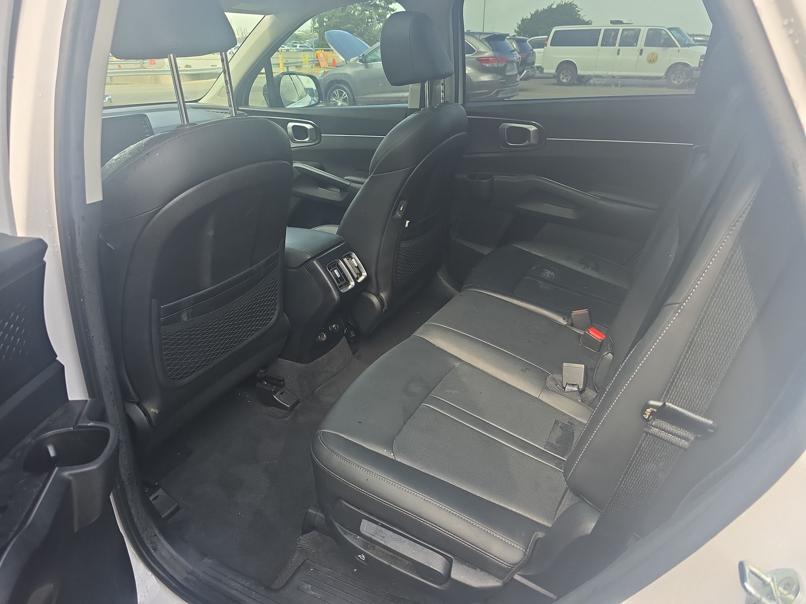 2022 Kia Sorento S FWD