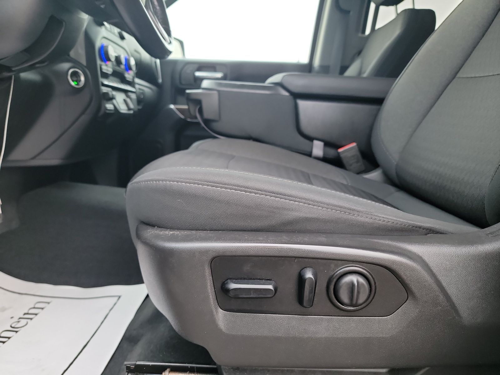 2020 Chevrolet Silverado 1500 LT AWD
