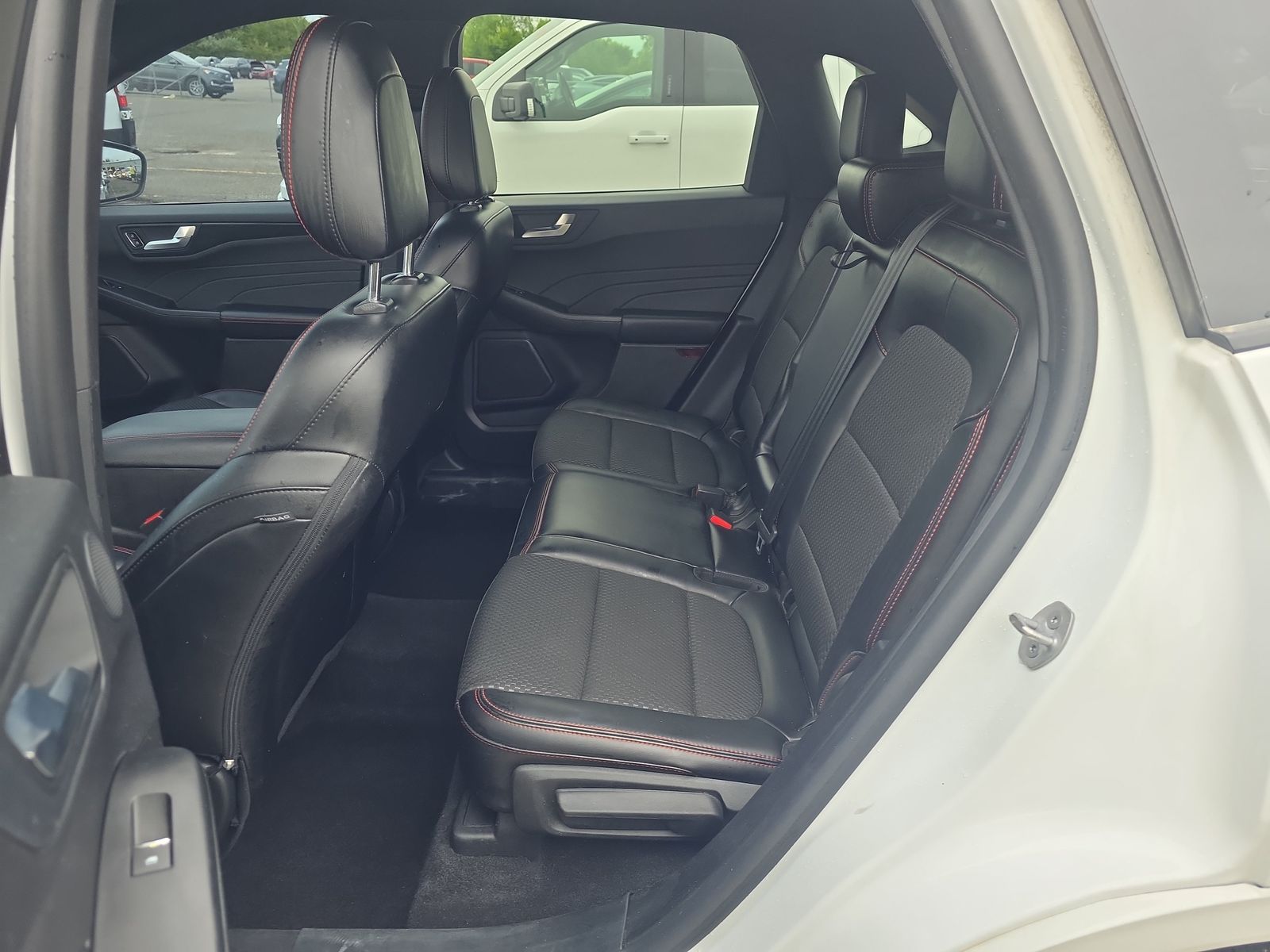 2023 Ford Escape ST-Line Select AWD