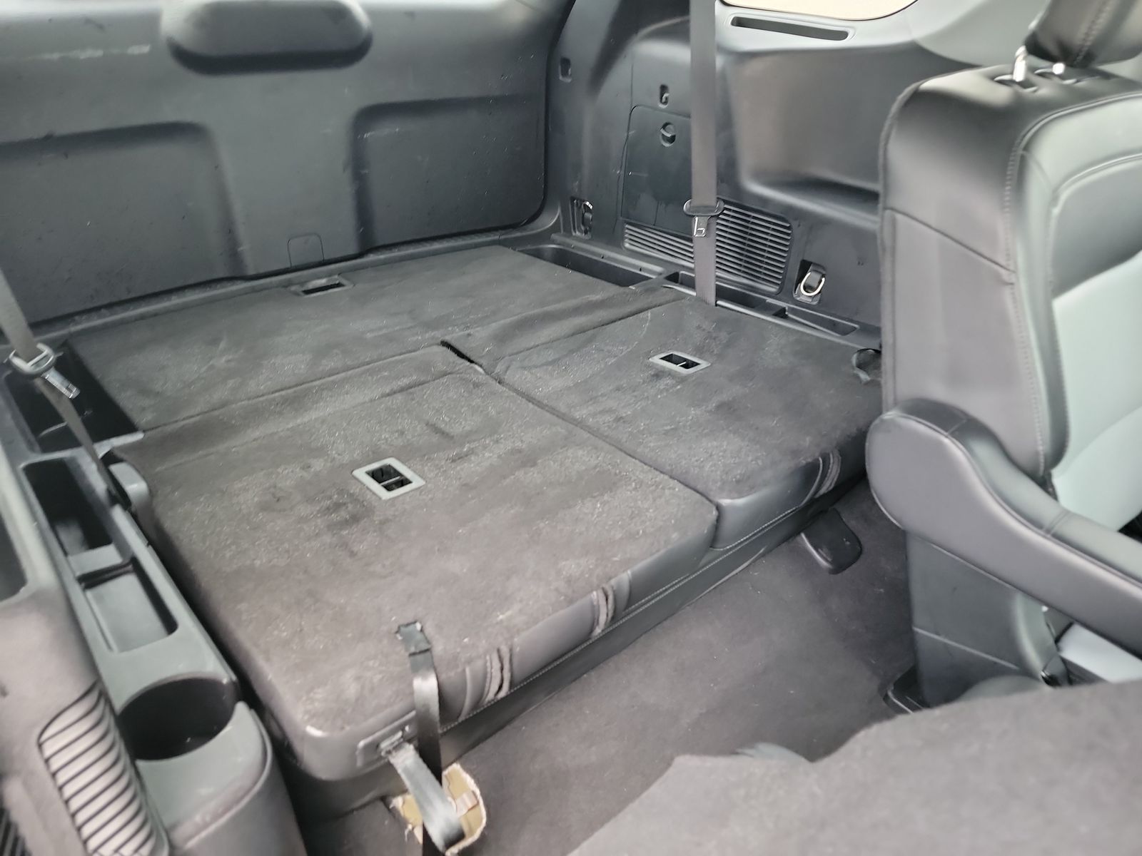 2022 Ford Explorer XLT AWD