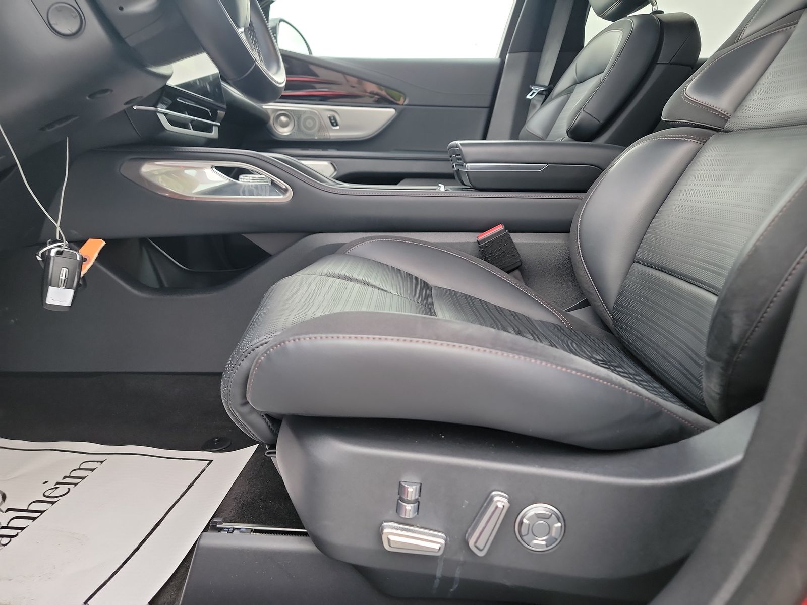 2024 Lincoln Nautilus Reserve AWD