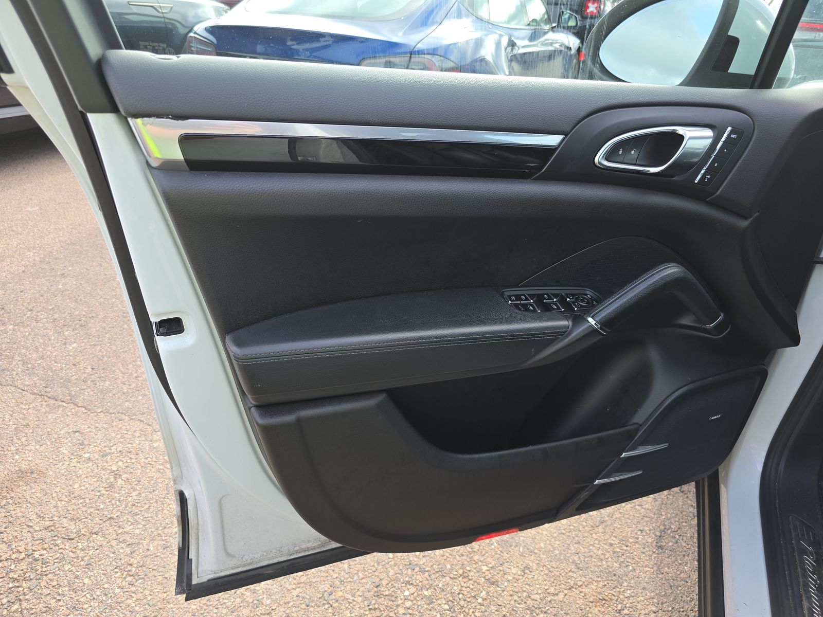 2014 Porsche Cayenne Platinum Edition AWD
