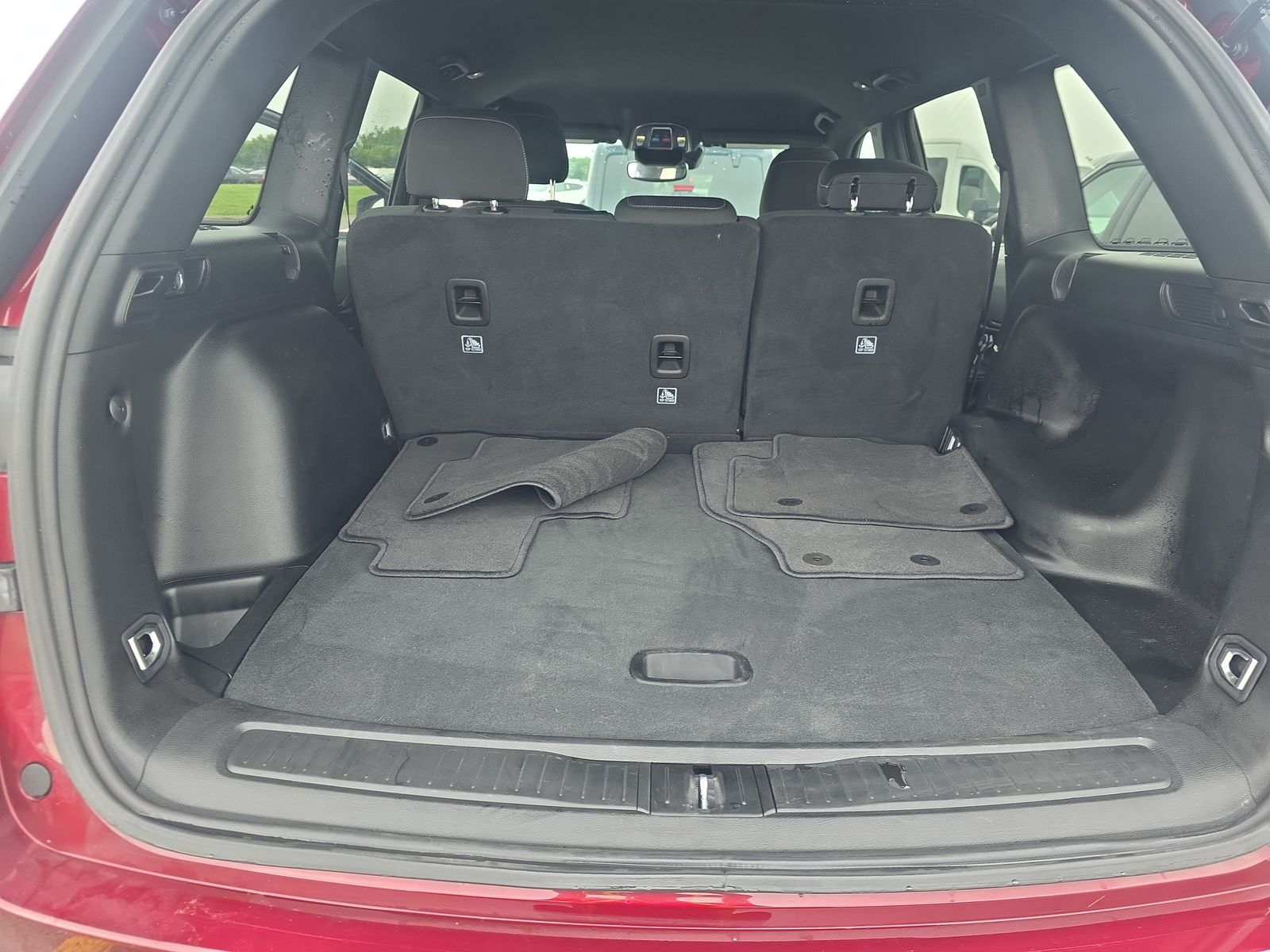 2024 Jeep Grand Cherokee Laredo RWD