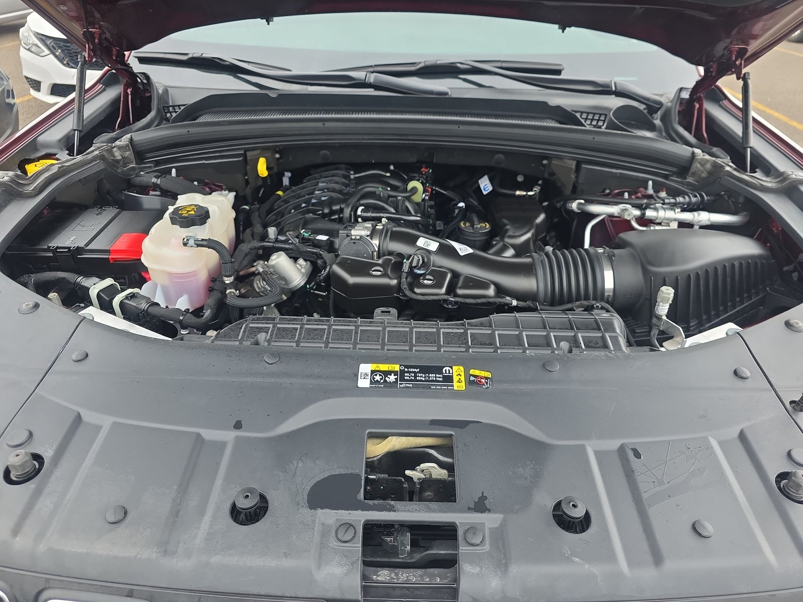 2024 Jeep Grand Cherokee Laredo RWD