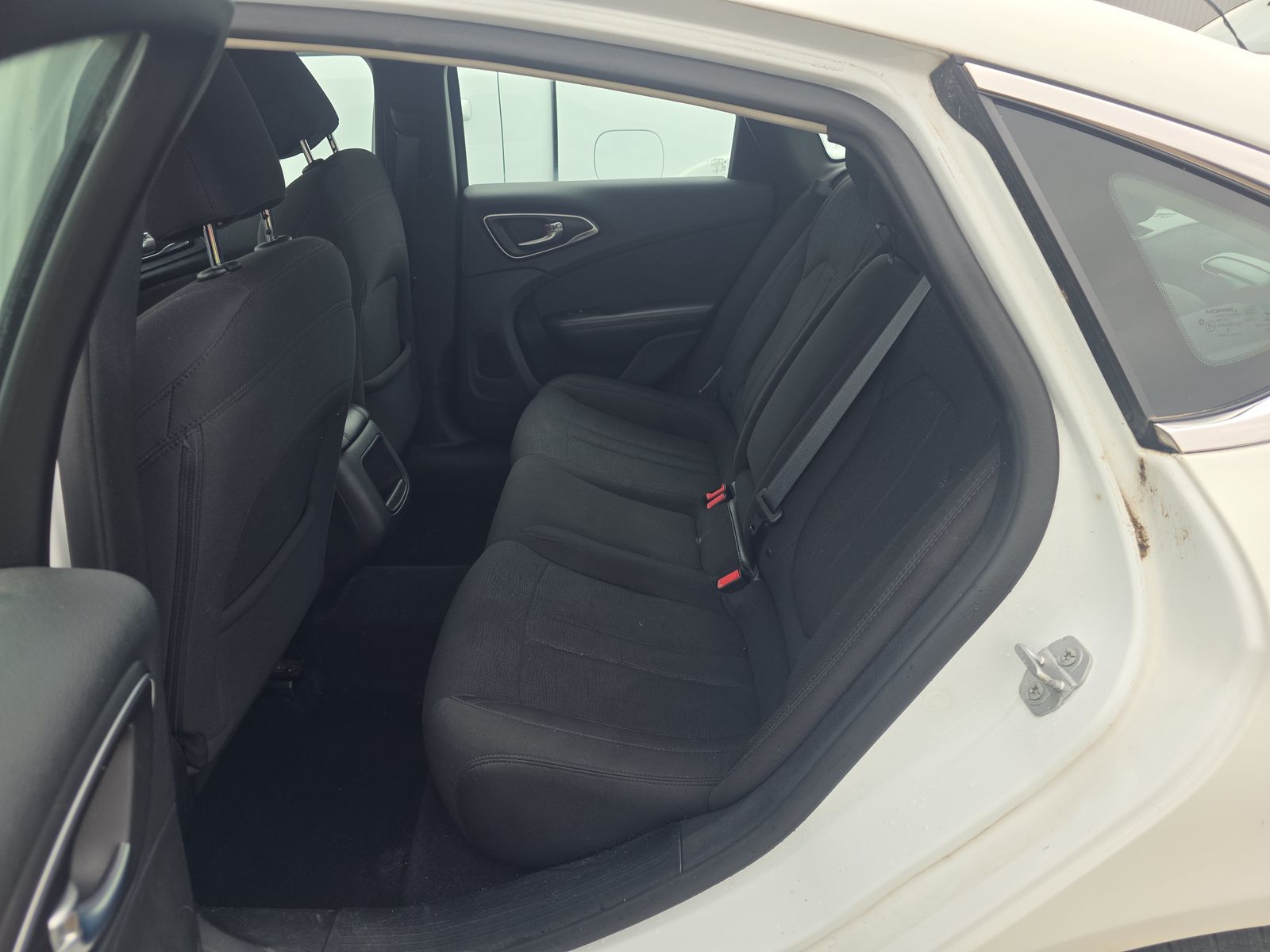 2015 Chrysler 200 Limited FWD