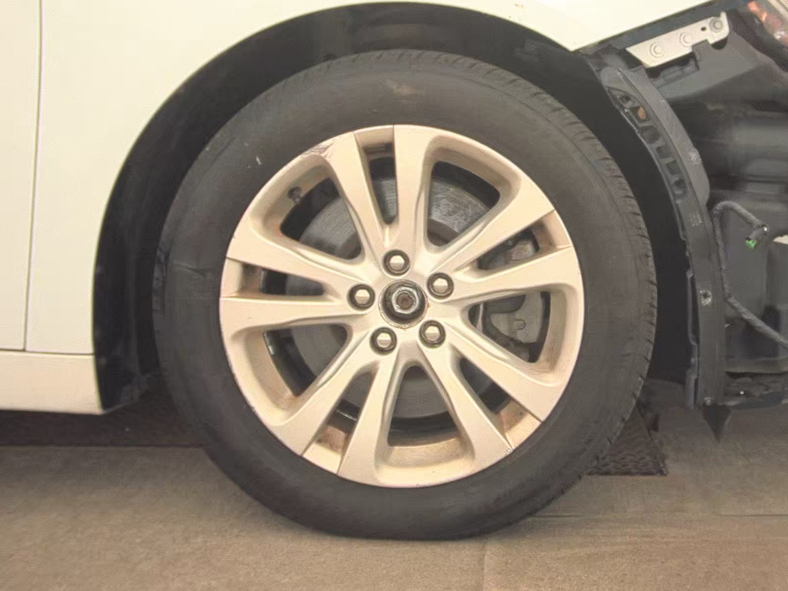 2015 Chrysler 200 Limited FWD