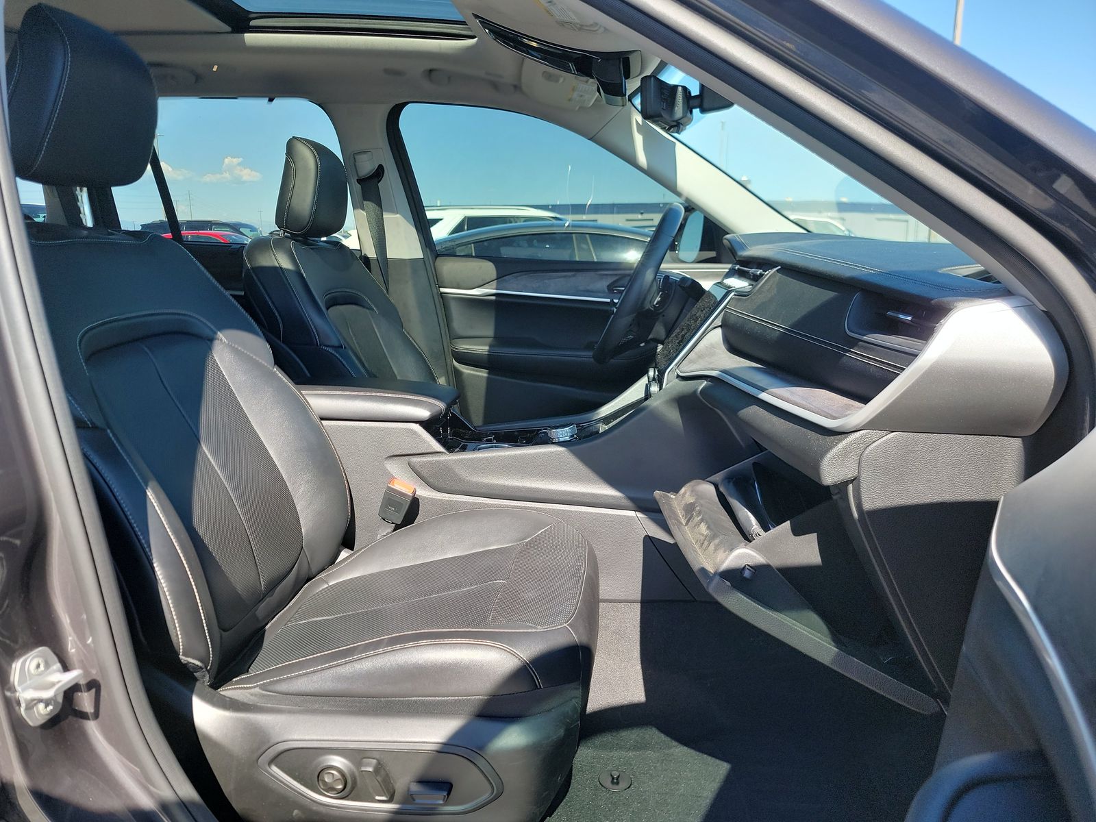 2022 Jeep Grand Cherokee Limited AWD