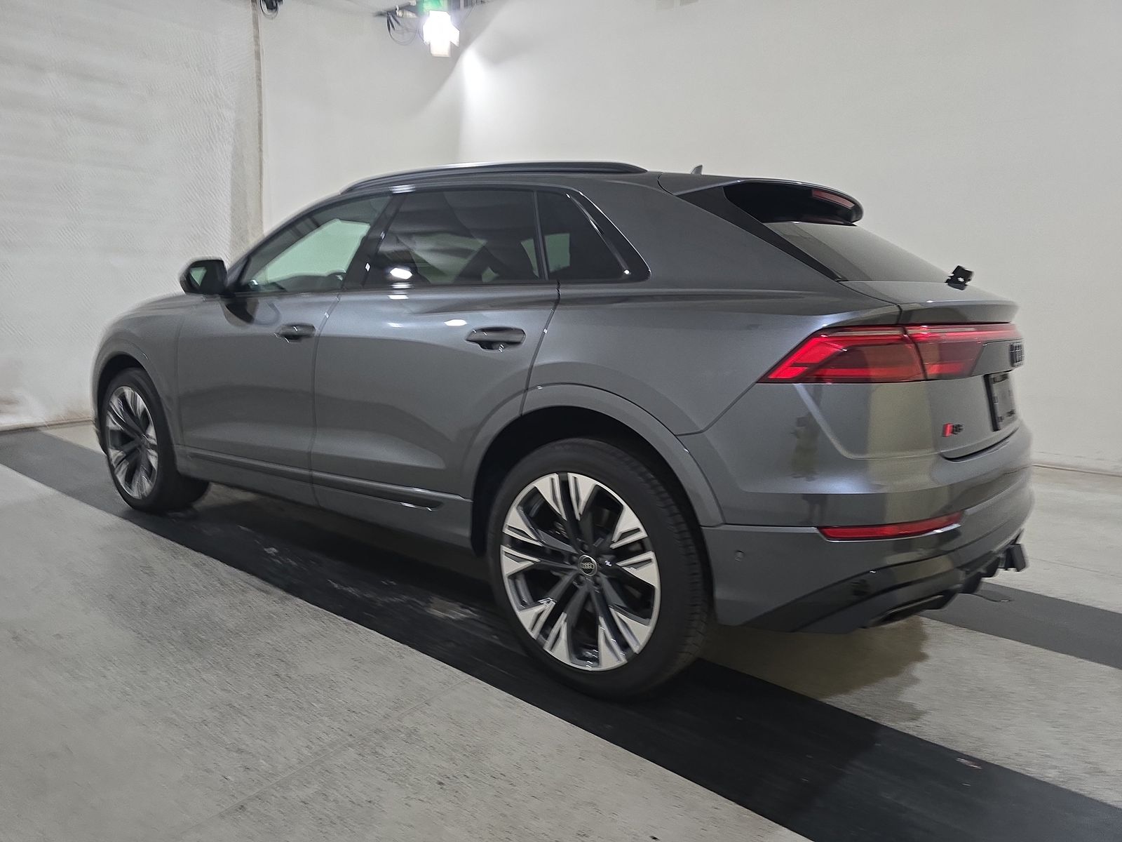 2024 Audi Q8 Premium Plus AWD