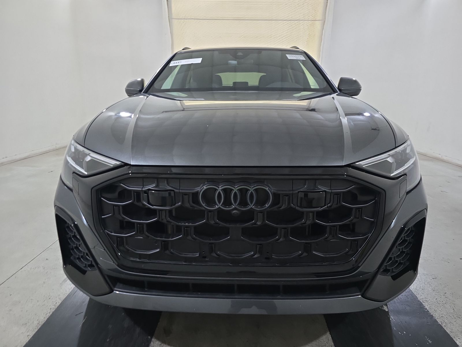 2024 Audi Q8 Premium Plus AWD