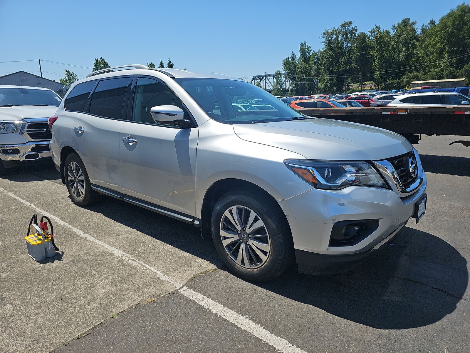 2017 Nissan Pathfinder SV AWD