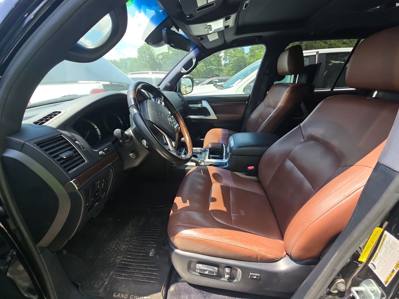 2018 Toyota Land Cruiser Base AWD