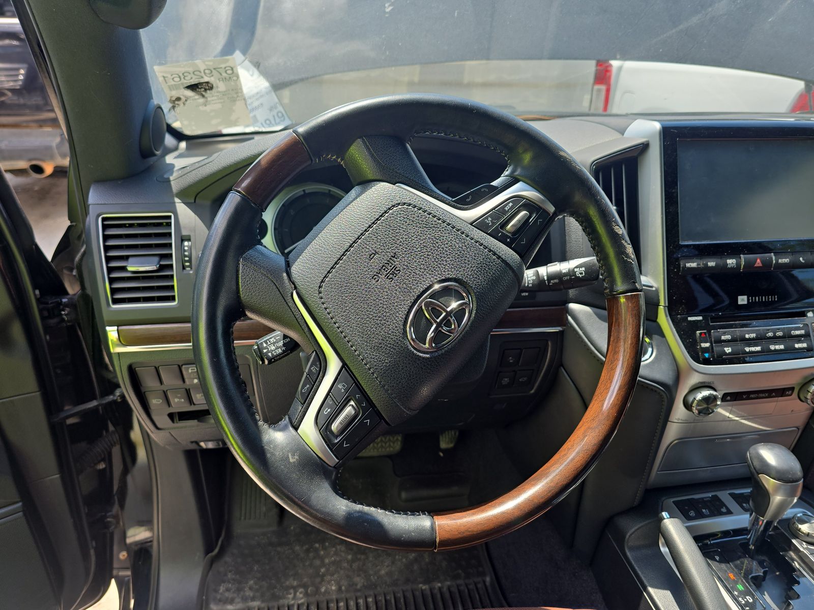 2018 Toyota Land Cruiser Base AWD