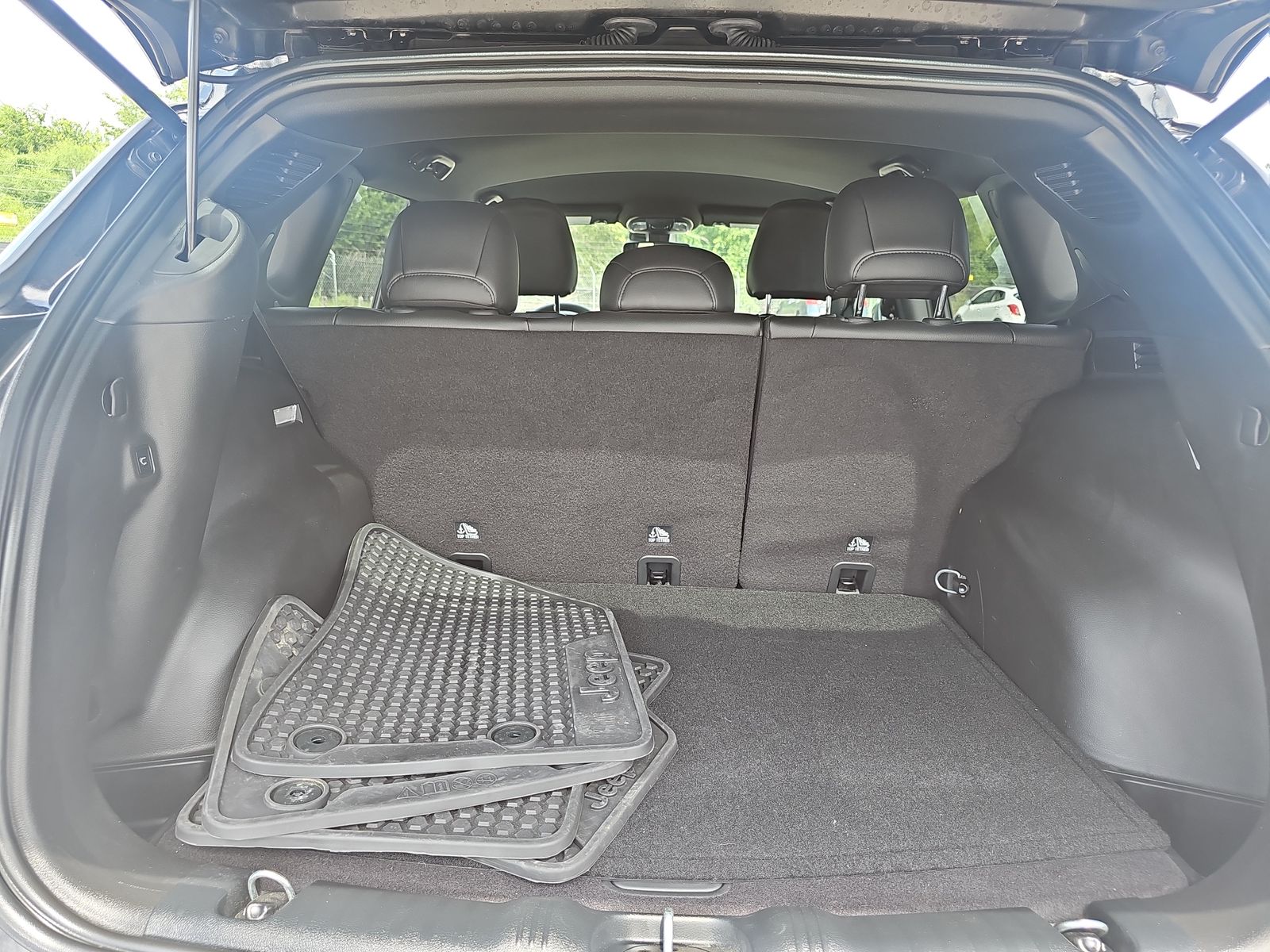 2025 Jeep Compass Latitude AWD