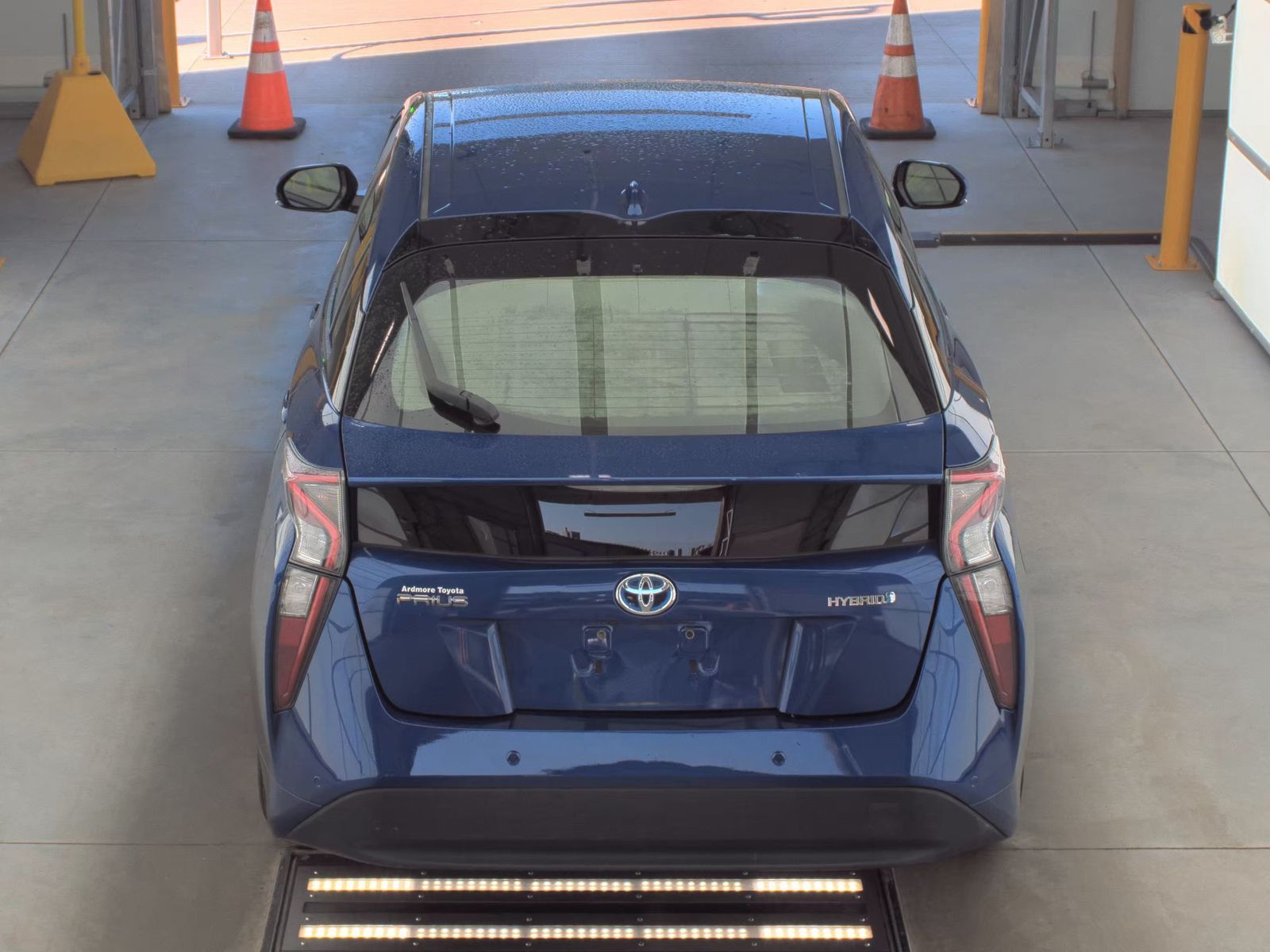 2018 Toyota Prius Two FWD