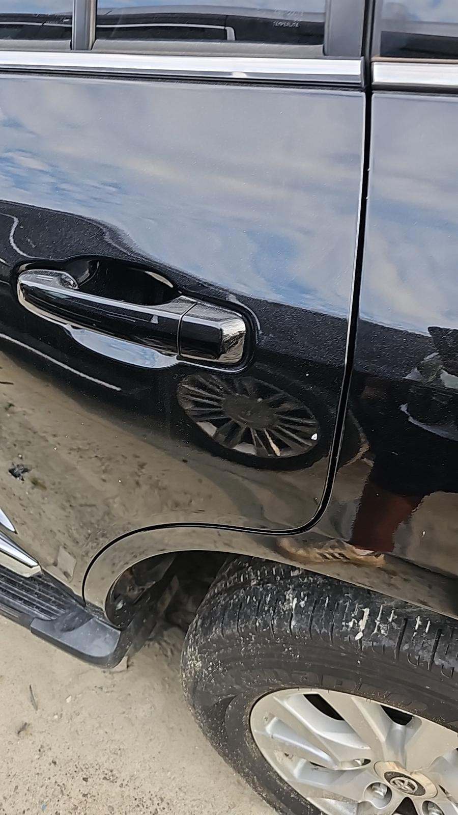 2018 Toyota Land Cruiser Base AWD