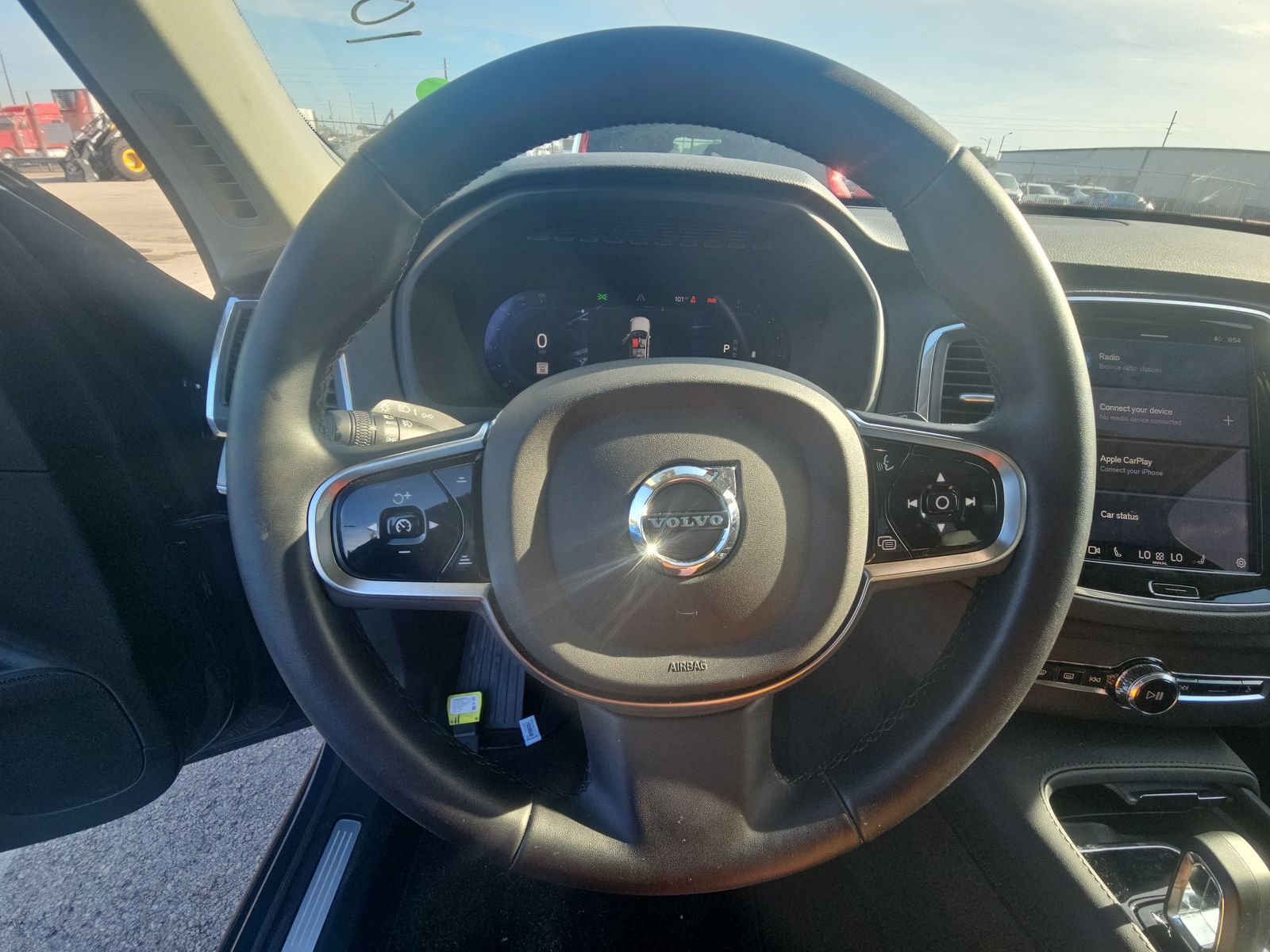2025 Volvo XC90 B5 Core AWD