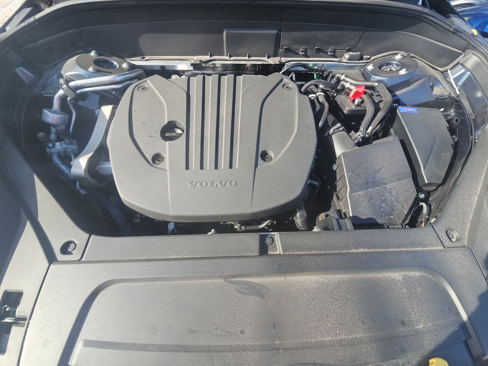 2025 Volvo XC90 B5 Core AWD