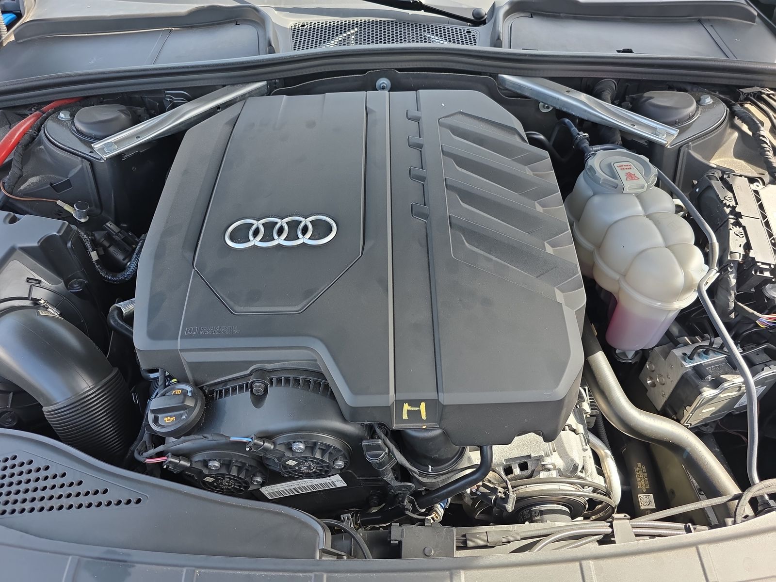 2022 Audi A4 Premium Plus AWD