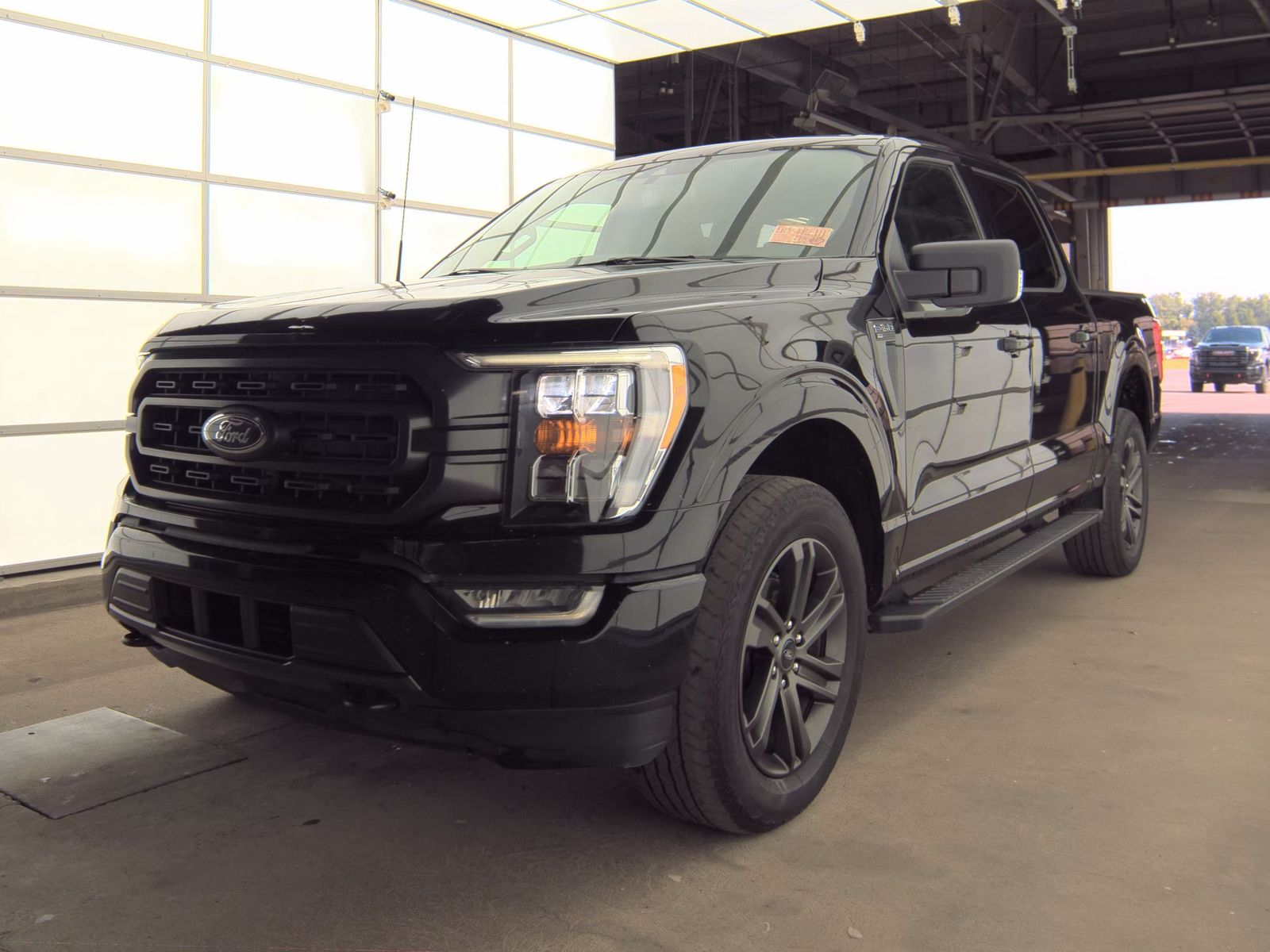 2022 Ford F-150 XLT AWD