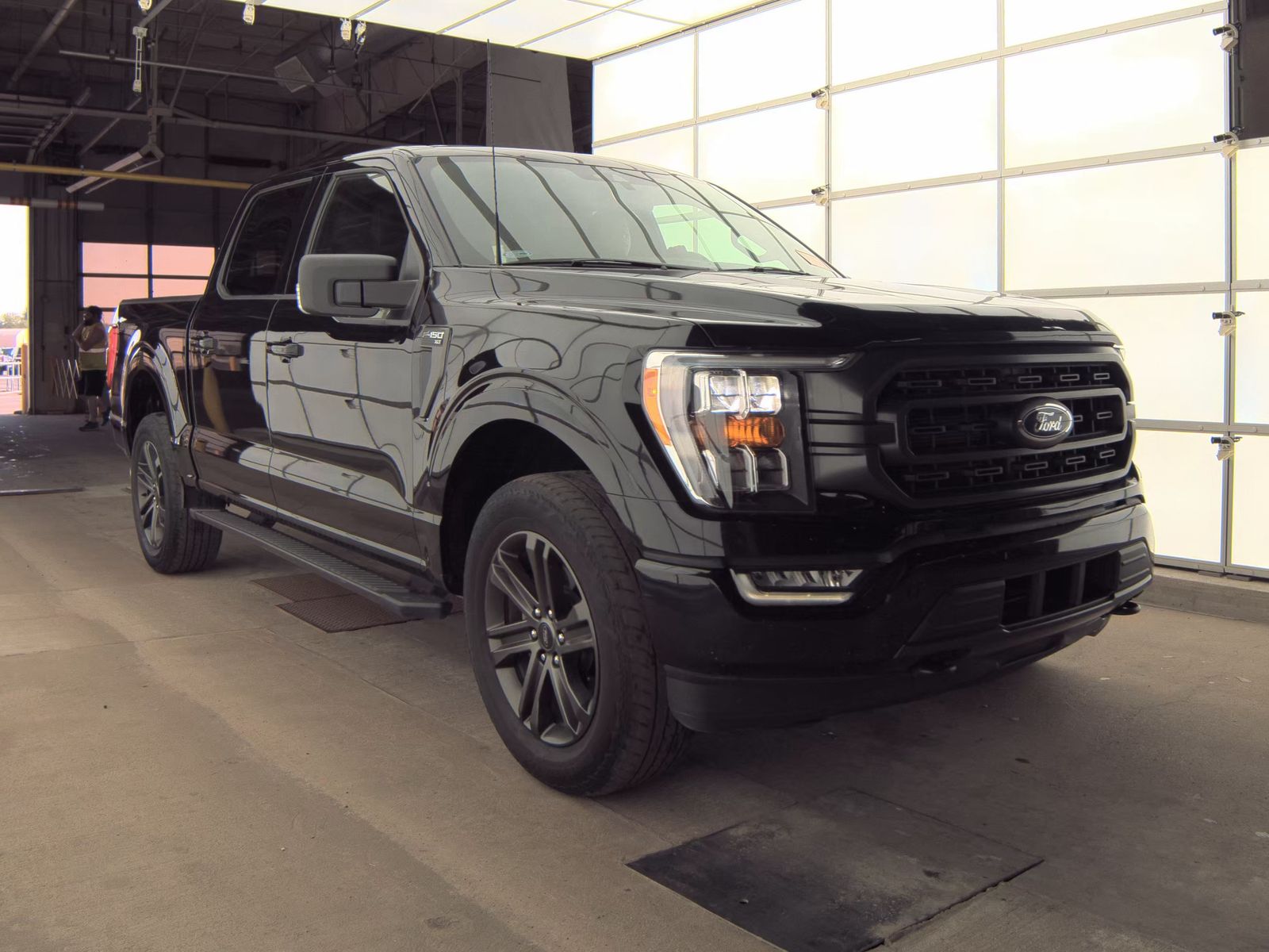 2022 Ford F-150 XLT AWD
