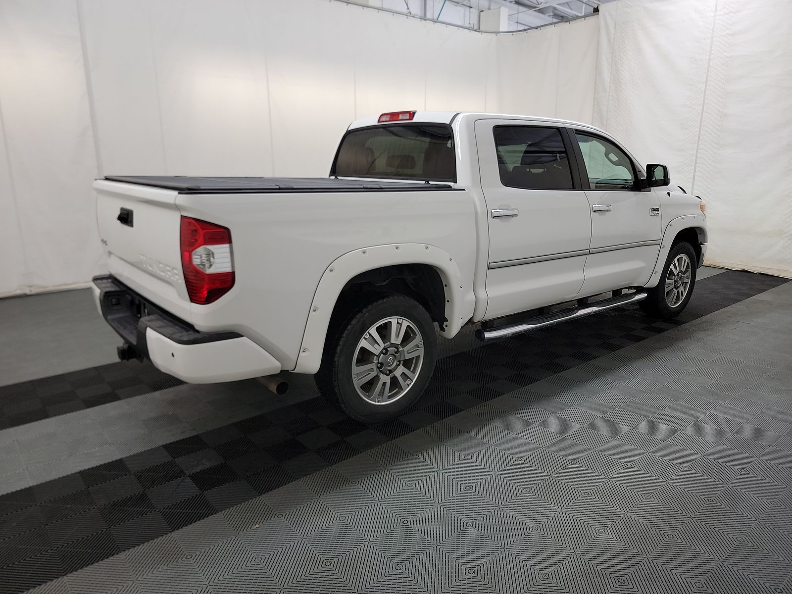 2017 Toyota Tundra Platinum AWD