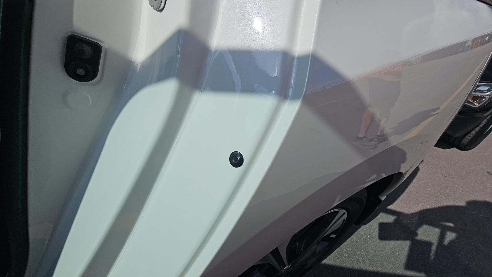 2022 Nissan LEAF SV FWD