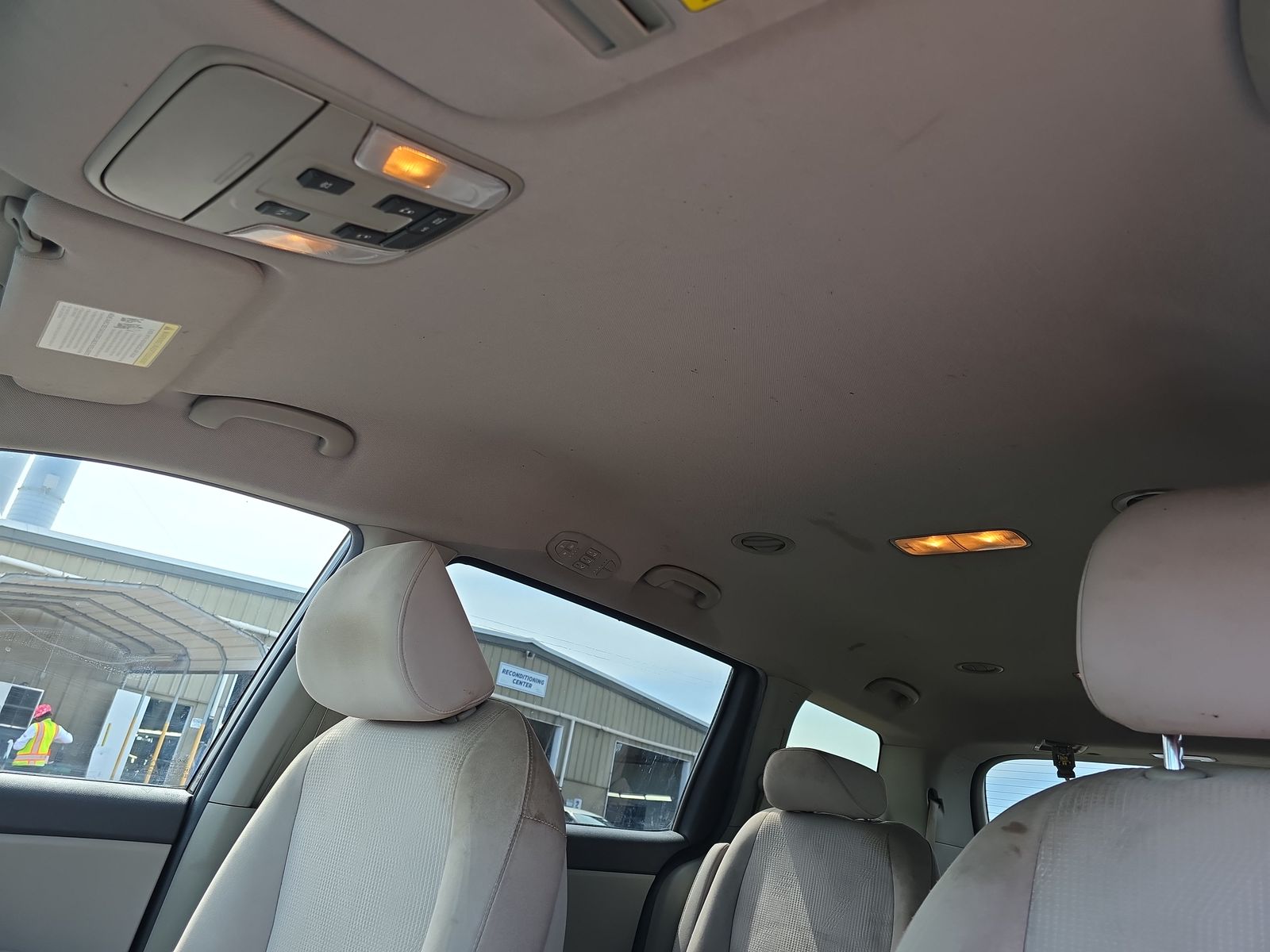 2021 Kia Sedona LX FWD