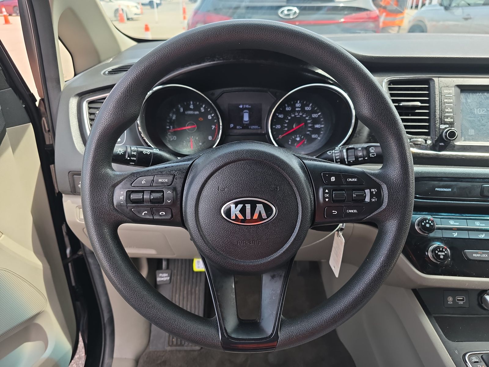 2021 Kia Sedona LX FWD