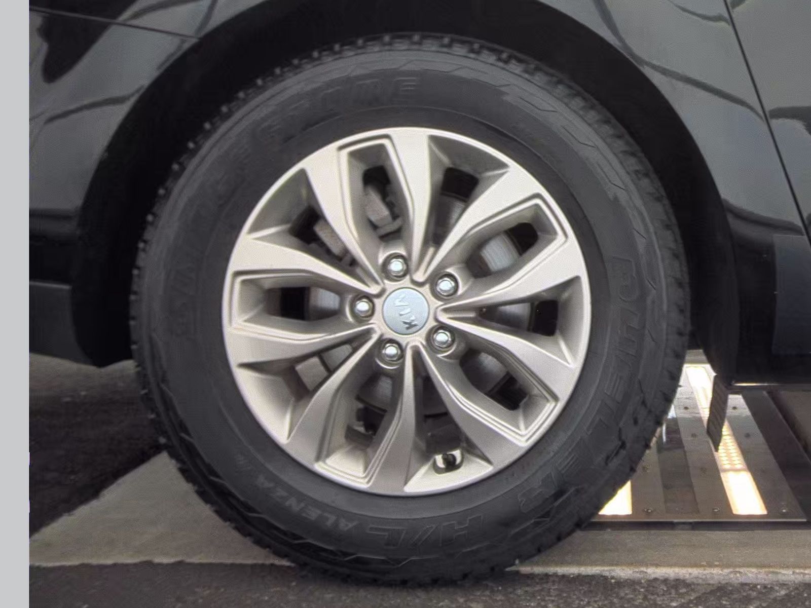 2021 Kia Sedona LX FWD