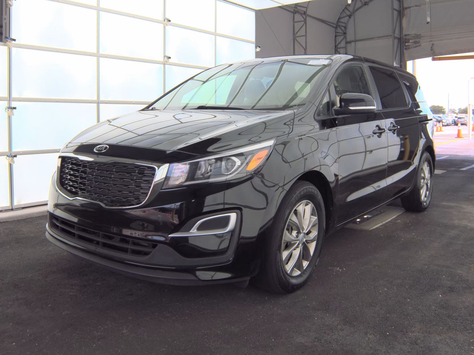 2021 Kia Sedona LX FWD
