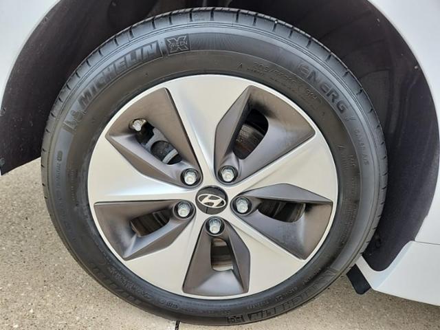 2017 Hyundai Ioniq Electric FWD
