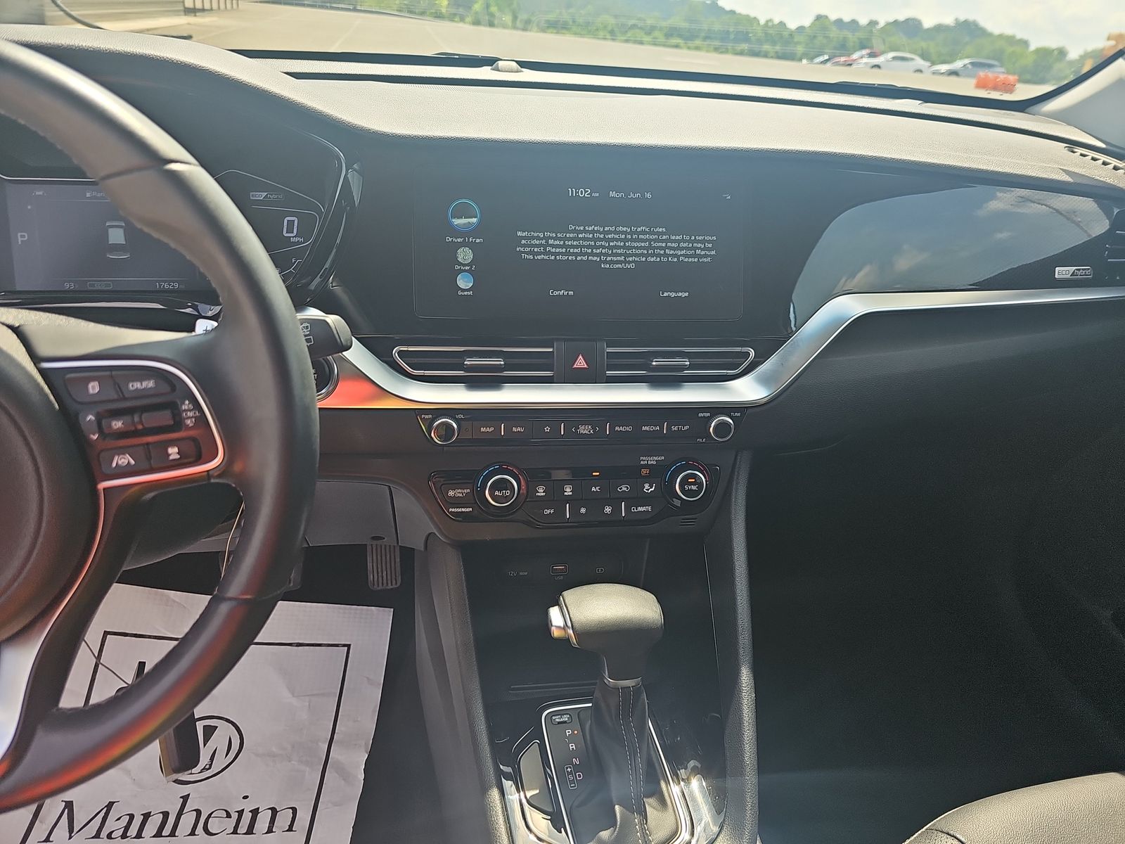 2022 Kia Niro Touring SE FWD