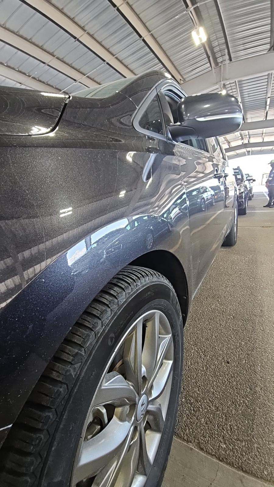 2021 Kia Sedona EX FWD