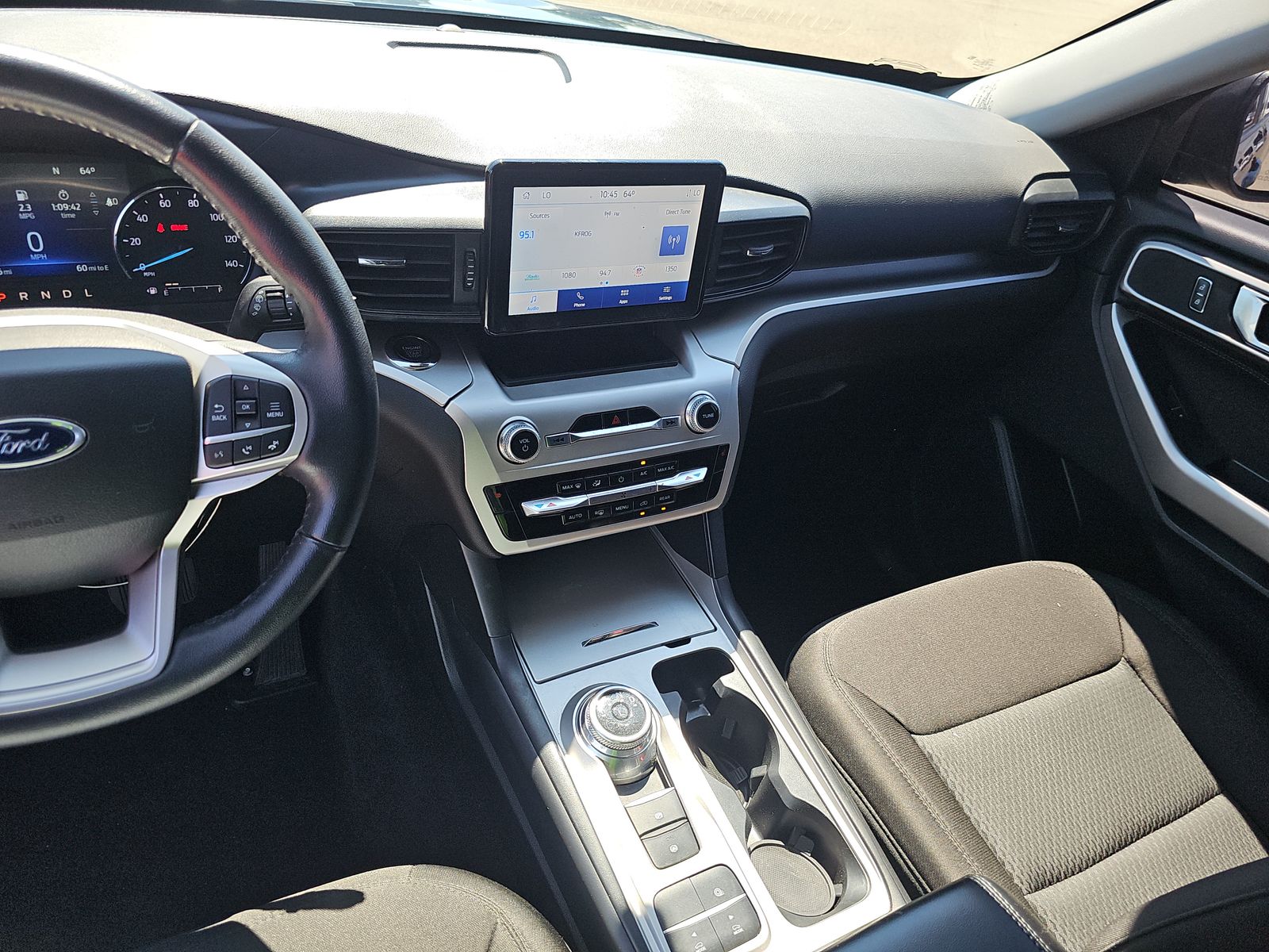 2022 Ford Explorer XLT RWD