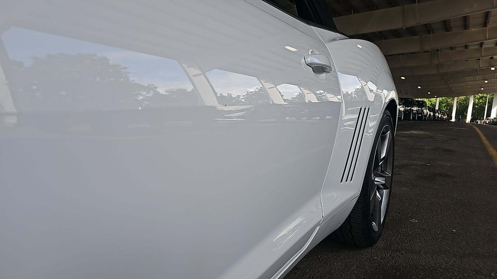 2011 Chevrolet Camaro SS RWD