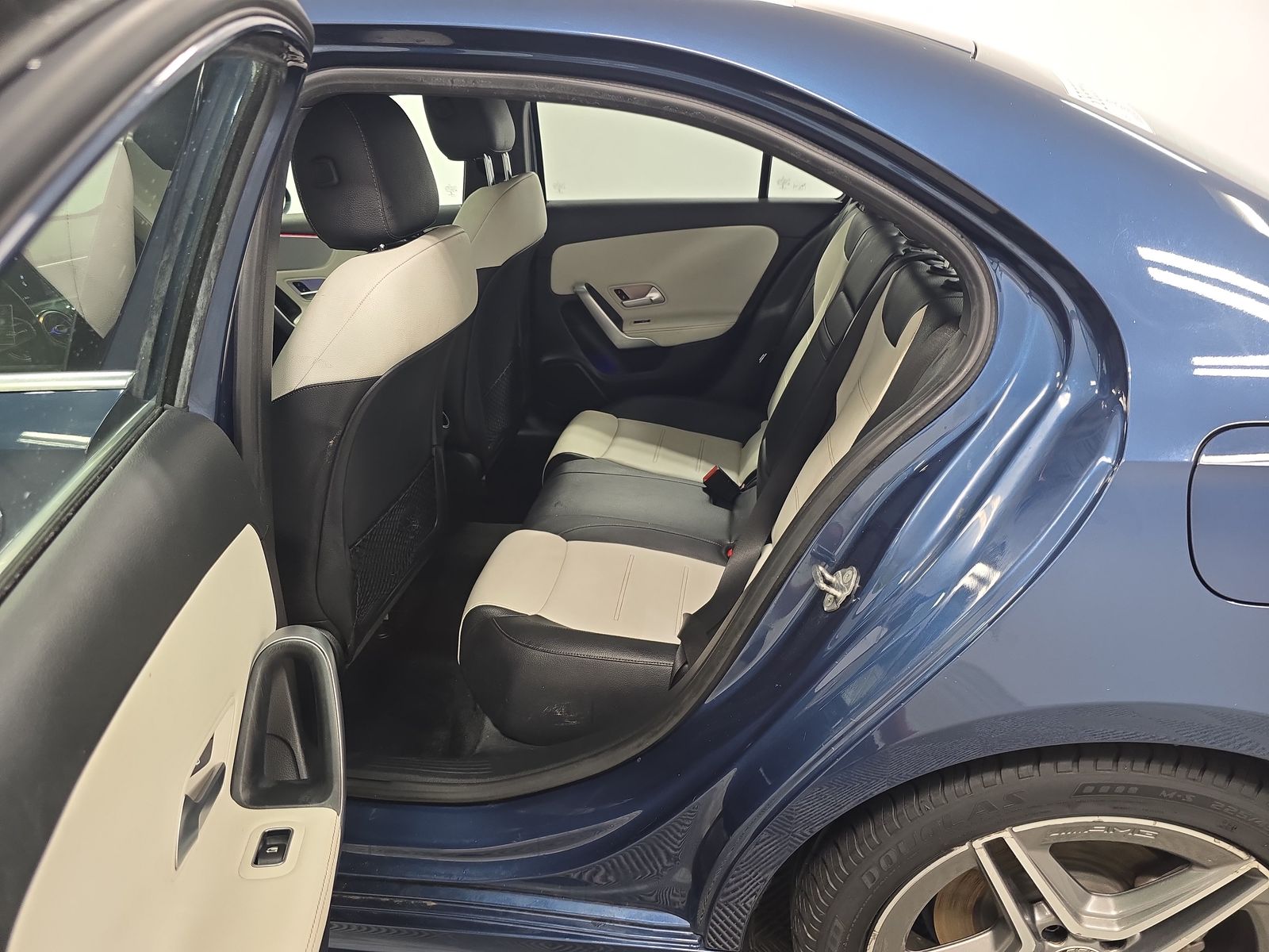 2019 Mercedes-Benz A-Class A 220 FWD