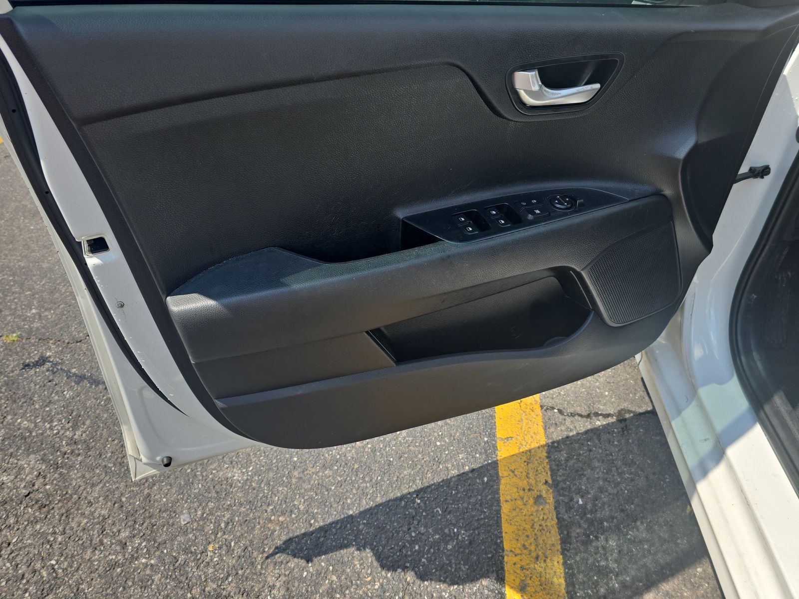 2023 Kia Rio S FWD