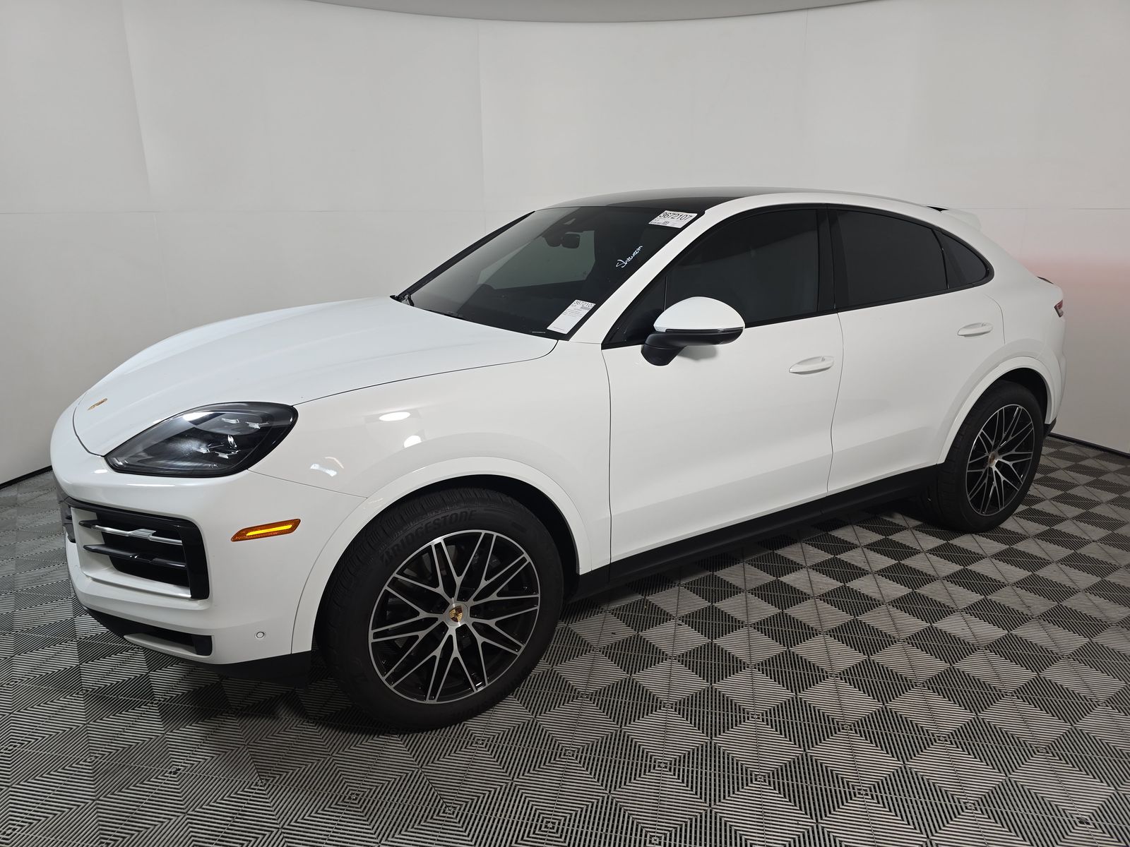 2025 Porsche Cayenne Coupe