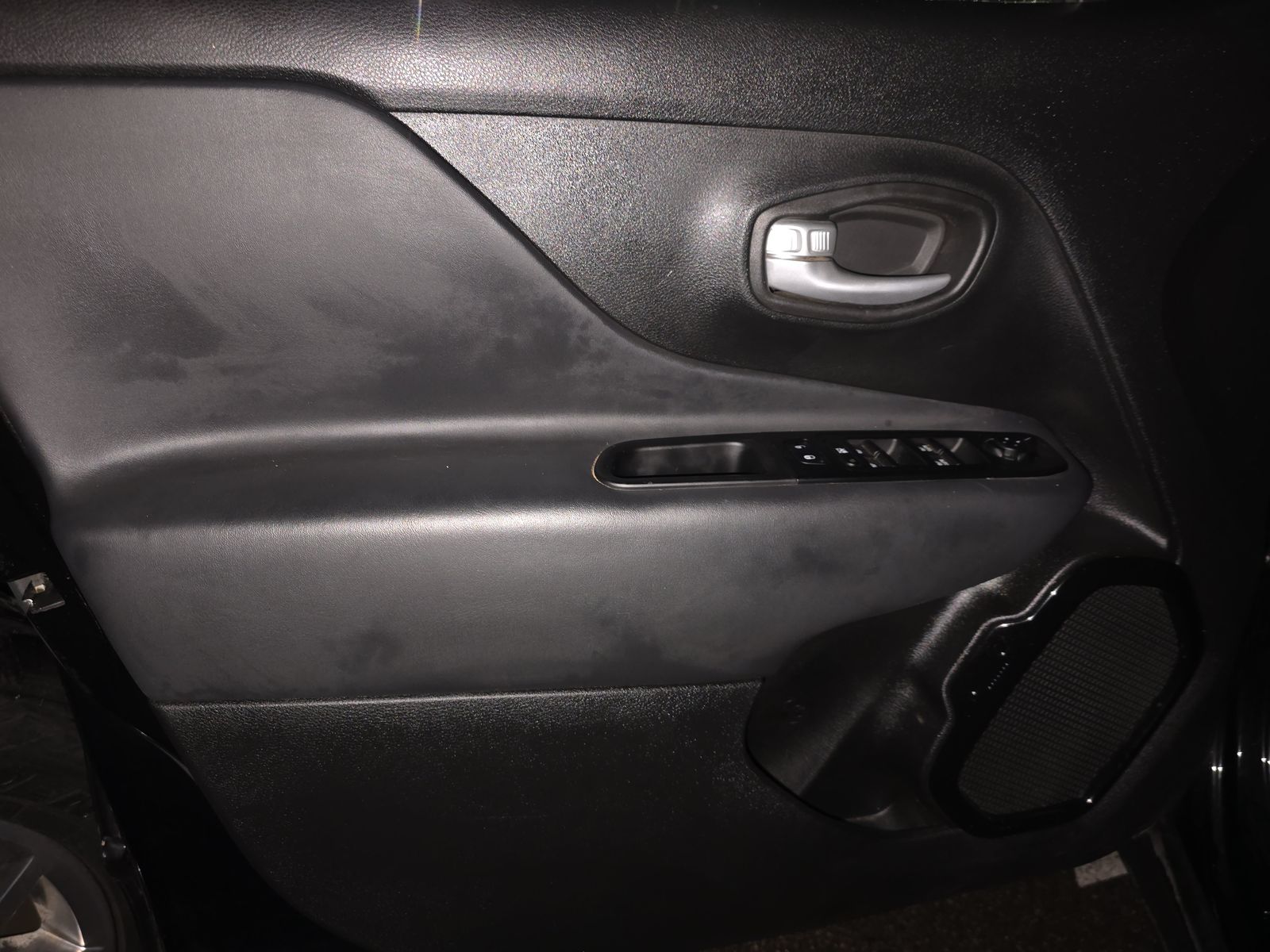 2023 Jeep Renegade Altitude AWD