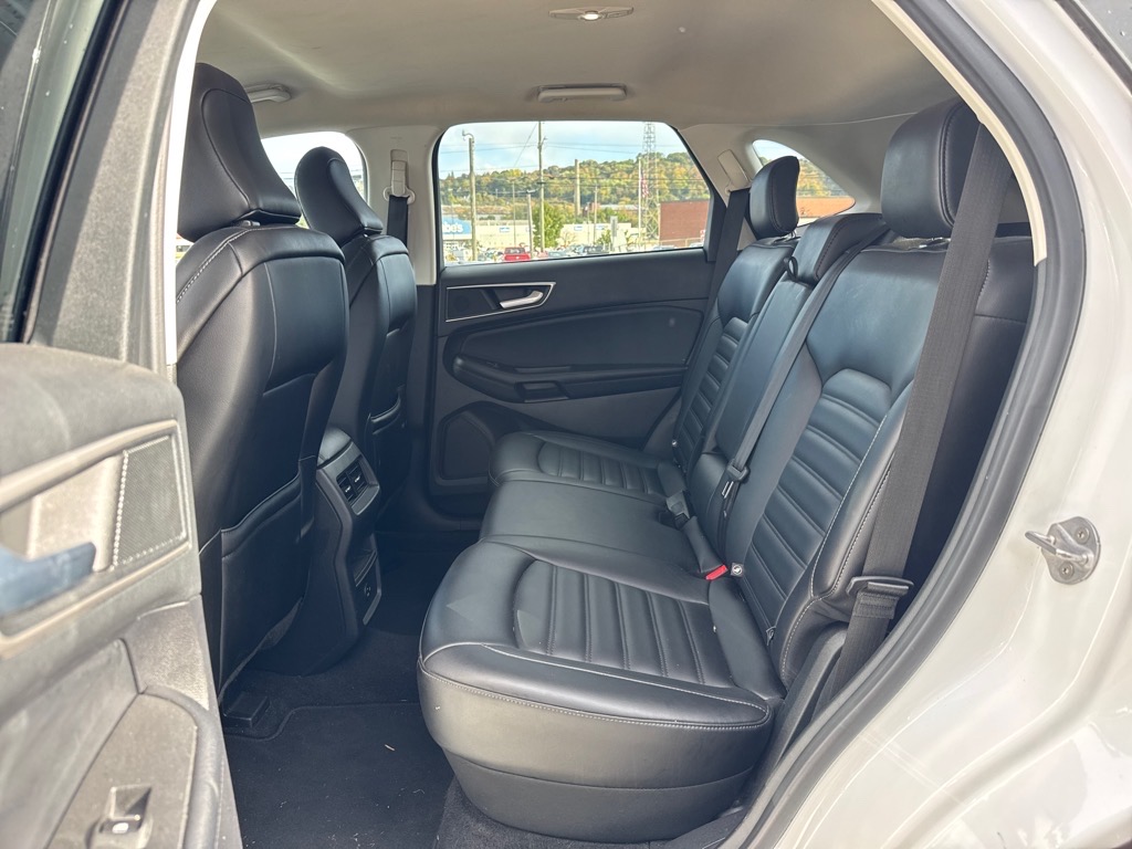 2022 Ford Edge SEL AWD