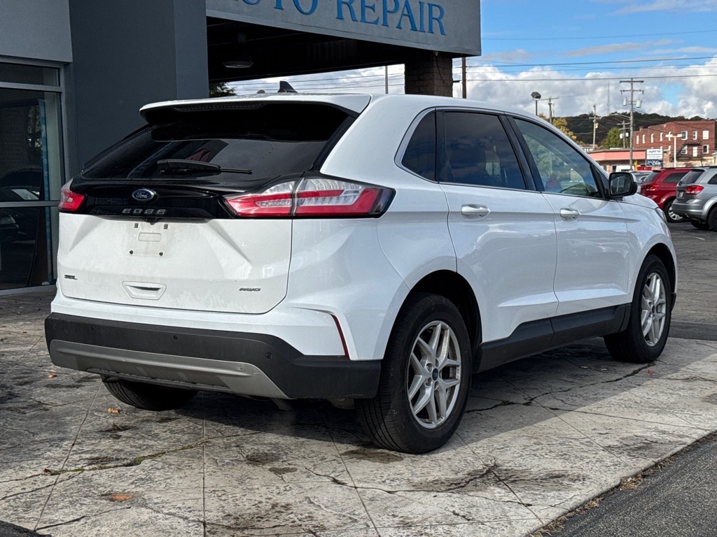 2022 Ford Edge SEL AWD