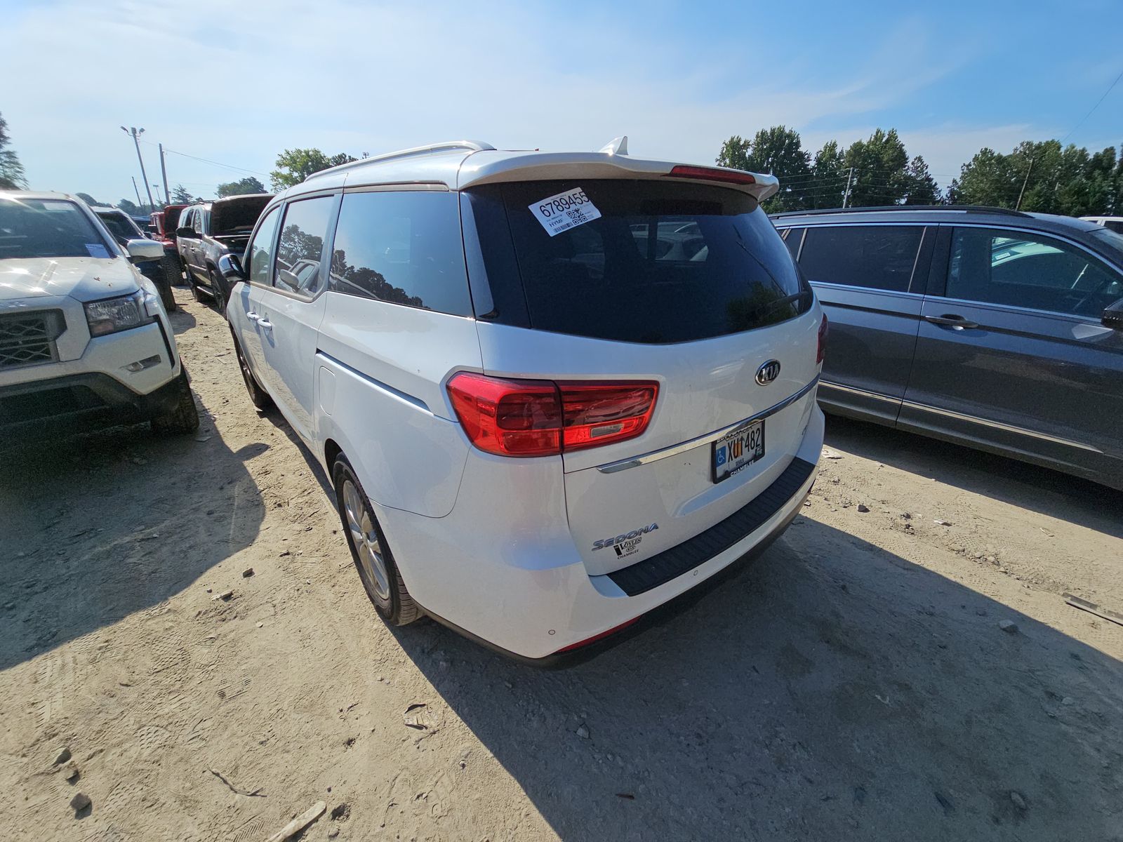 2021 Kia Sedona EX FWD