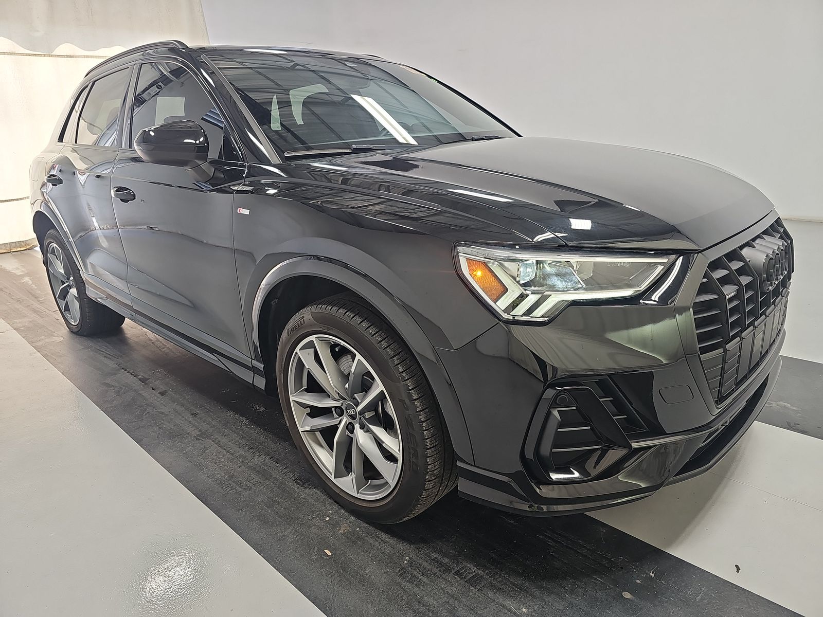 2023 Audi Q3 S line Premium AWD