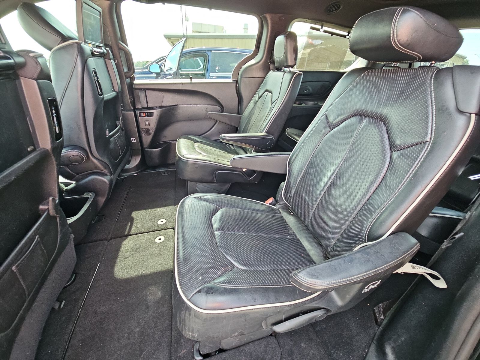 2019 Chrysler Pacifica Limited FWD