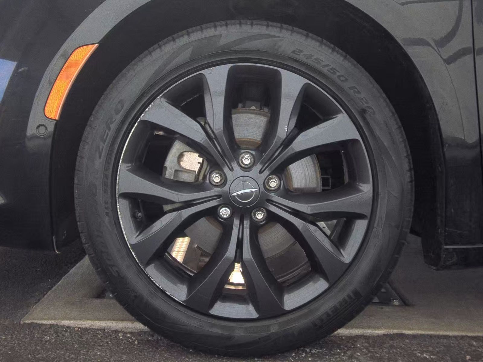 2019 Chrysler Pacifica Limited FWD