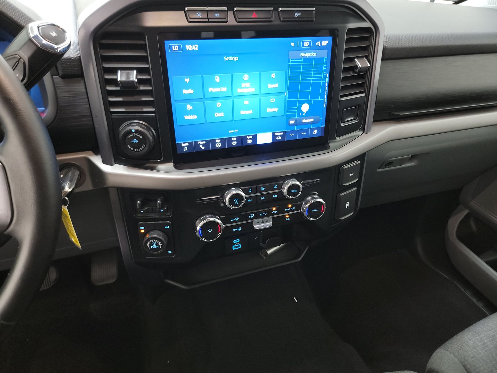 2024 Ford F-150 XLT AWD